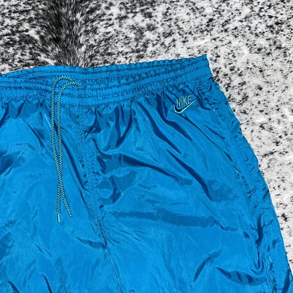 Nike sweatpants - Picture 2 of 4
